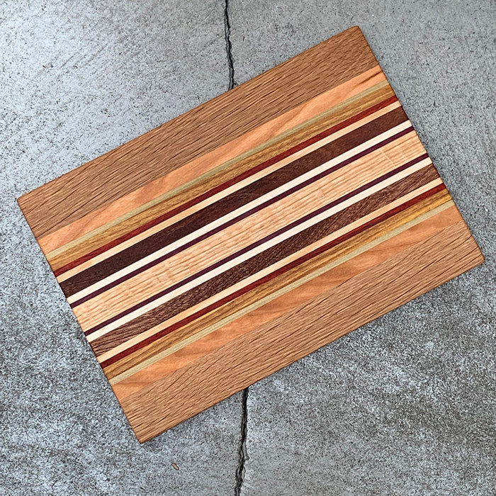 Home: Medium Handcrafted Cutting Board