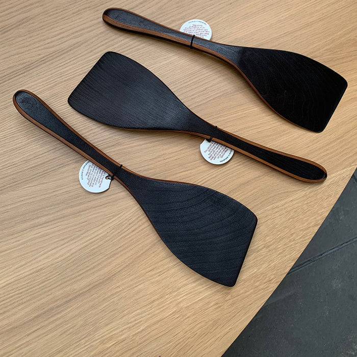 Kitchen: Blackened Spatula
