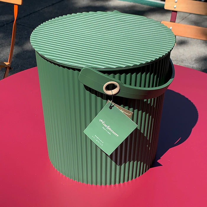 Garden: Durable Garden Bucket with Lid