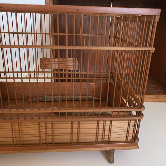 Unique: Japanese Nesting Birdcage