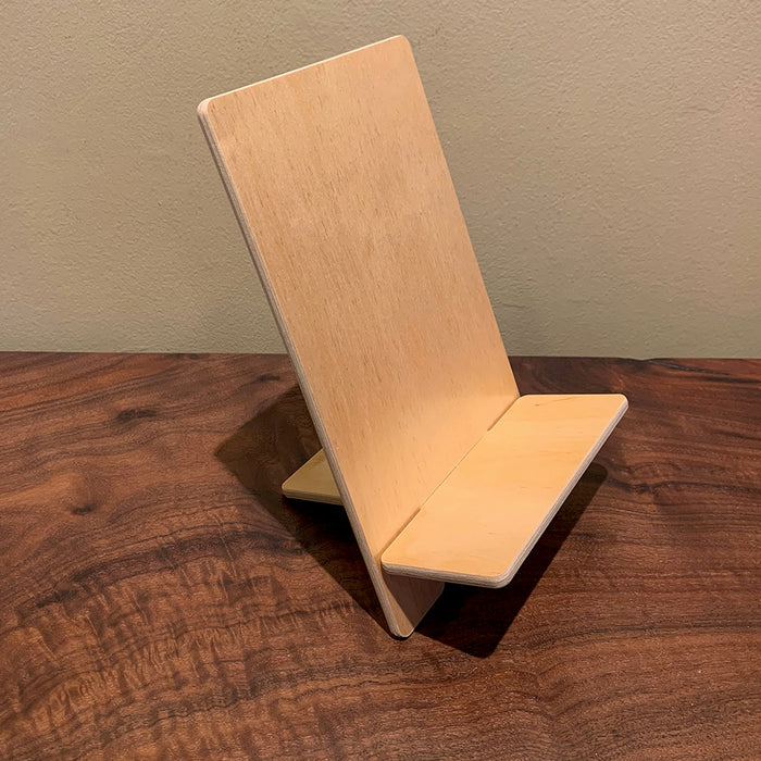 Home: Simple and Attractive Book Stand