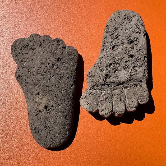 Bath: Pumice Foot Exfoliator