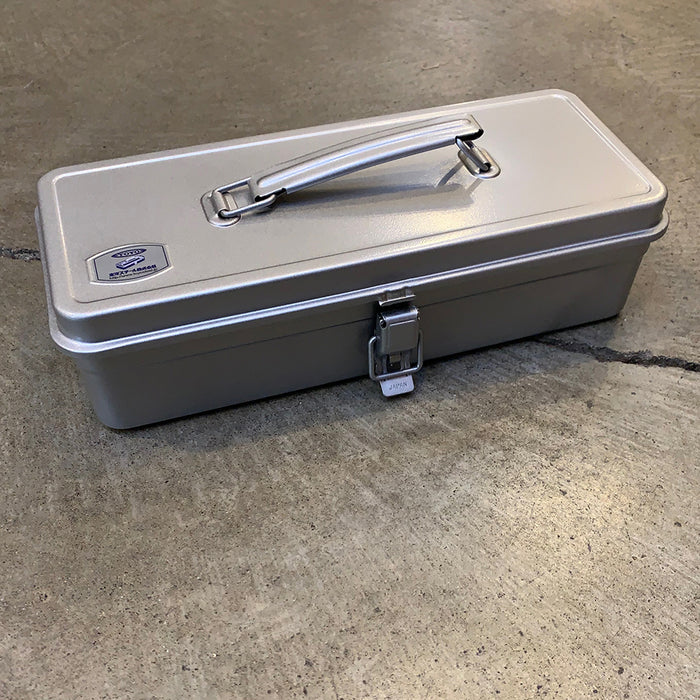 Home: Toolbox in Metallic Silver