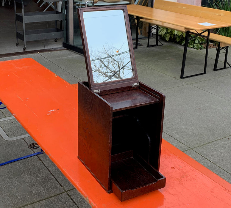 Unique: Japanese Portable Vanity Mirror