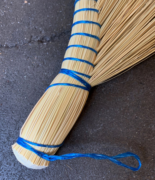 Home: Straw Table Broom